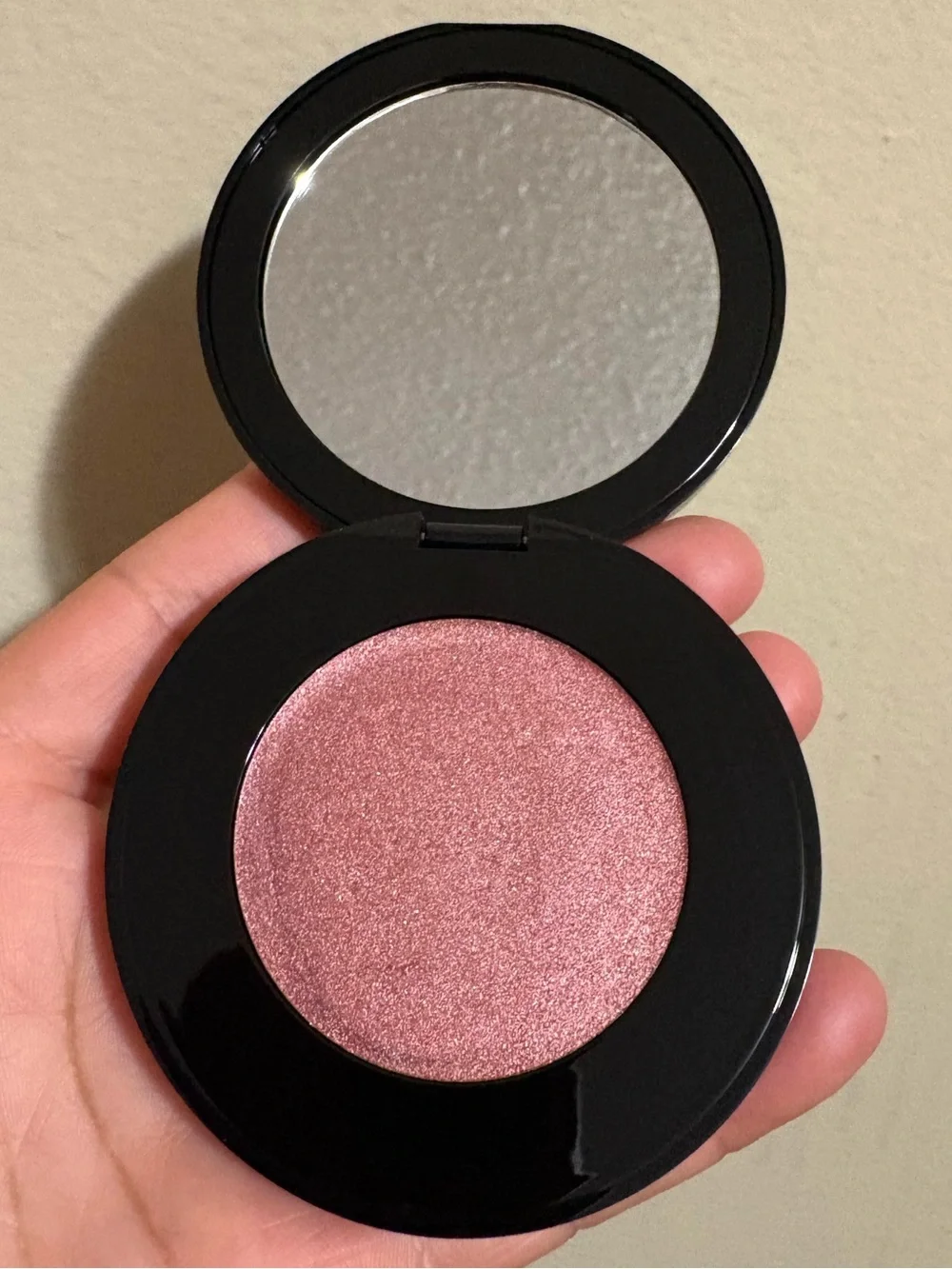 Doucce Glow Sculpt Multi-Use Cream Highlighting Blush - MAUVEGLOW Brand New .